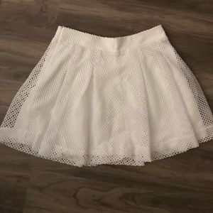 White Banana Republic skirt